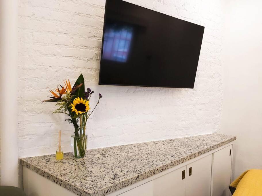 Studio Pulpito In The Charming Heart Of Downtown Pv Puerto Vallarta Ngoại thất bức ảnh